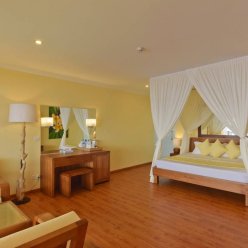 DREAMLAND MALDIVES - THE UNIQUE SEA & LAKE RESORT SPA 4★