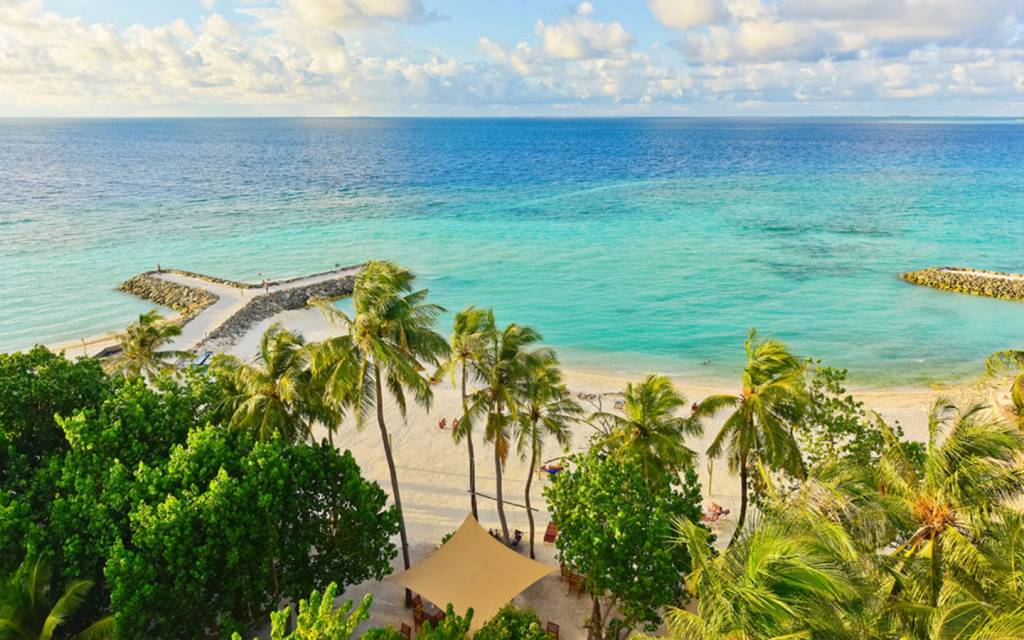 ARENA BEACH & FUSHI SEAVIEW 4★