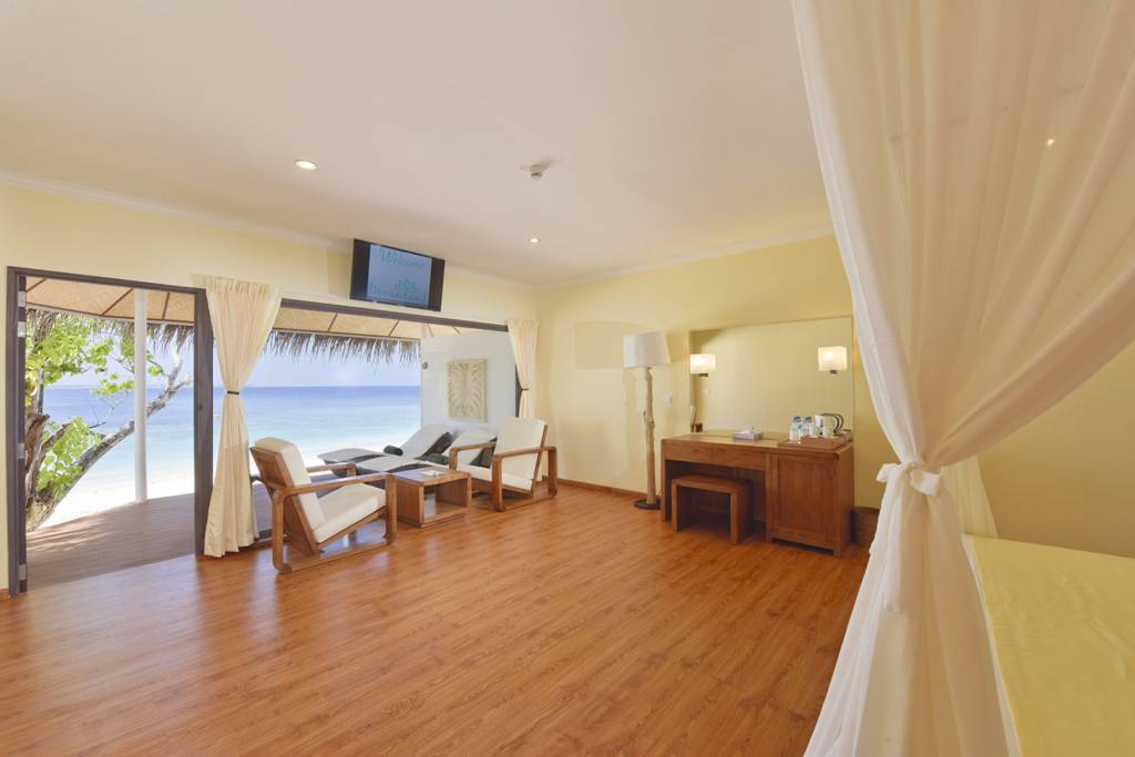 DREAMLAND MALDIVES - THE UNIQUE SEA & LAKE RESORT SPA 4★