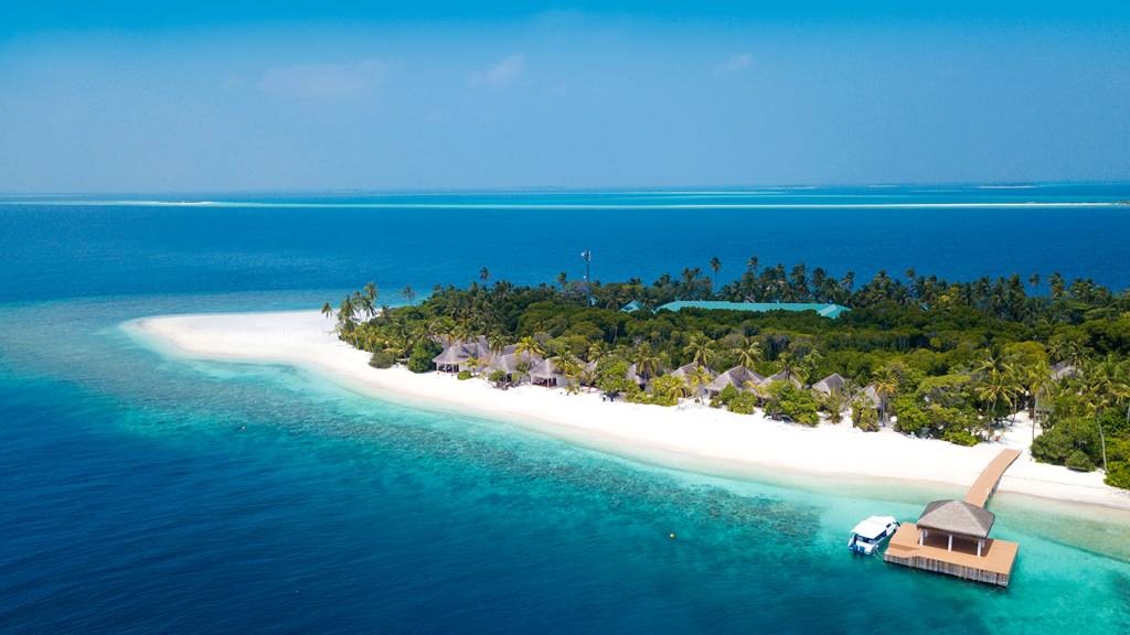 DREAMLAND MALDIVES - THE UNIQUE SEA & LAKE RESORT SPA 4★