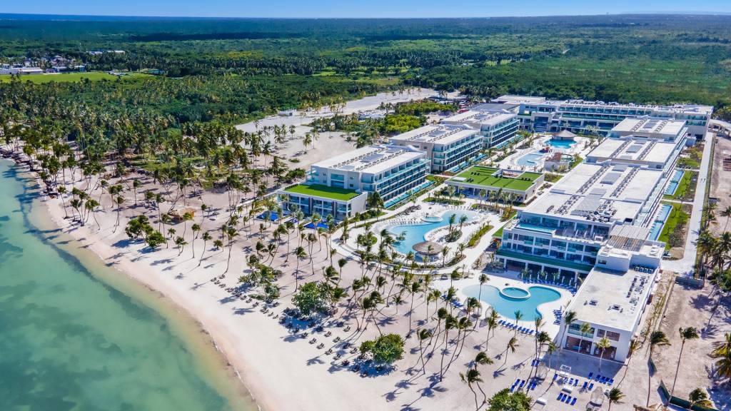 SERENADE PUNTA CANA BEACH & SPA RESORT 5★