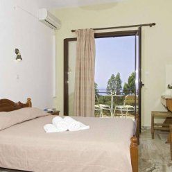 KARAVADOS BEACH HOTEL & BUNGALOWS 3★