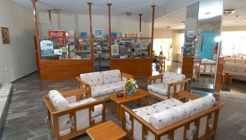 KARAVADOS BEACH HOTEL & BUNGALOWS 3★