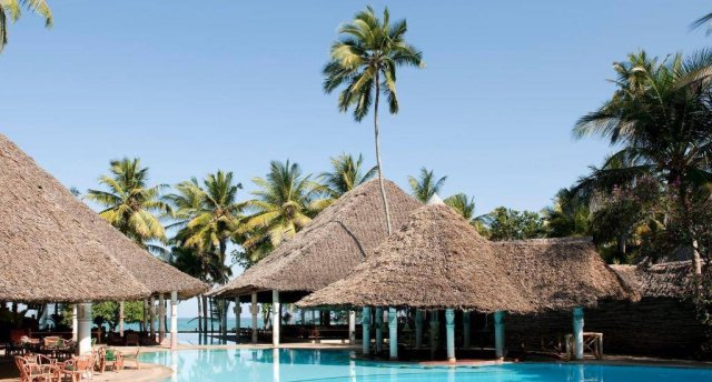 NEPTUNE VILLAGE BEACH RESORT 4★