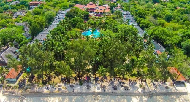 DIANI SEA RESORT 4★