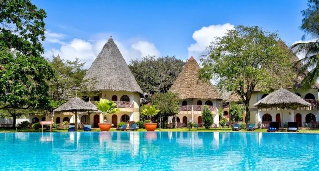 NEPTUNE PARADISE BEACH RESORT & SPA 4★