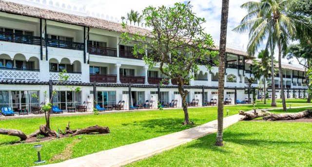 SOUTHERN PALMS BEACH RESORT 4★