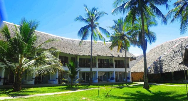 VOYAGER BEACH RESORT 4★