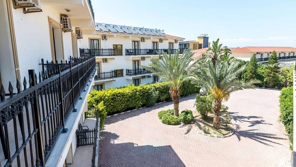 RIVERSIDE GARDEN RESORT 4★