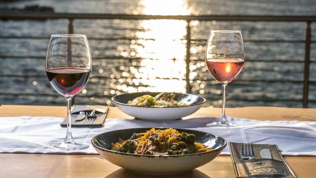 RIVERSIDE GARDEN RESORT 4★