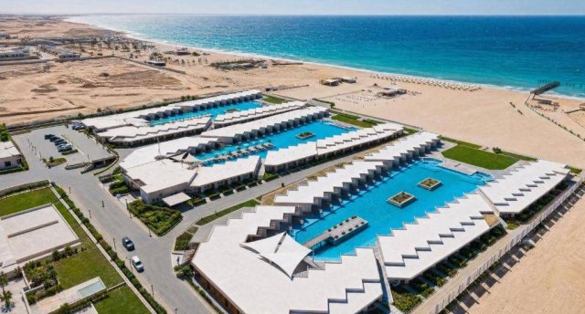 AZUR WHITE RAS EL HEKMA 5★