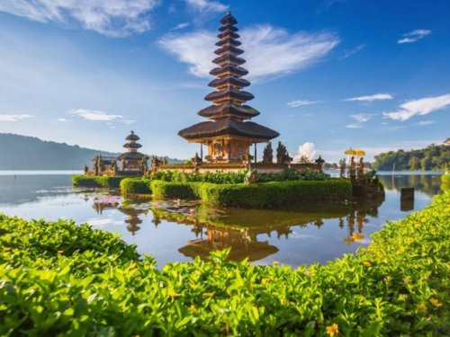Paradīze zemes virsū – Bali