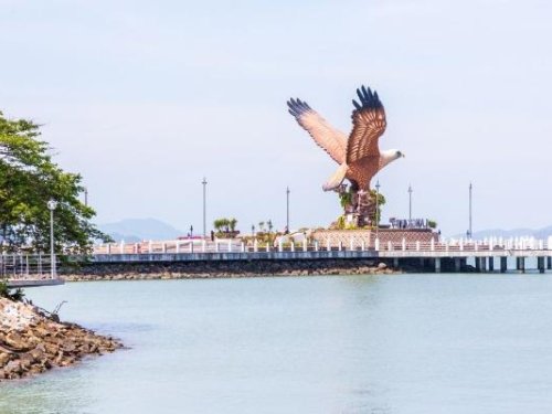 Singapūra-Malaizija ar pludmales atpūtu Langkavi salā 15 dienas