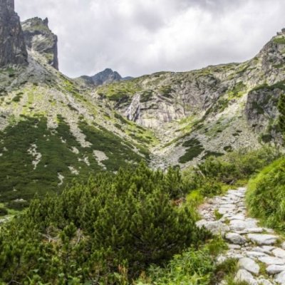 Raibās brīvdienas Slovākijā - kalni, alas, baseini GARANTĒTS