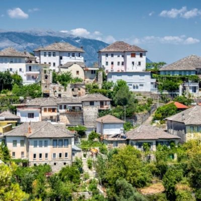 Atpūta Albānijas dienvidos ar iespēju apmeklēt Grieķiju (Meteora un Korfu)
