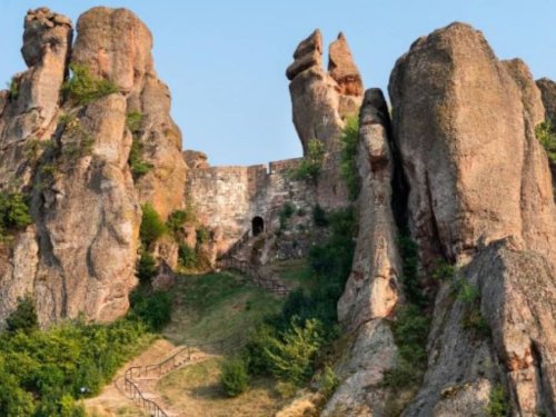 No akmens upēm līdz rožu ielejai Bulgārijā ГАРАНТИРОВАННО