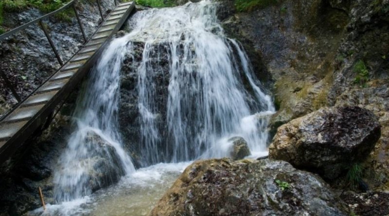 Mala Fatra nacionālais parks, Sulovas klintis Slovākijā un Krakova