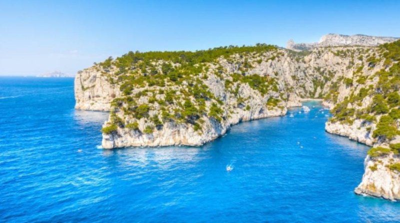 Trīs krāsu Provansa - vīna sarkanā, jūras tirkīza, lavandu violetā GARANTĒTS