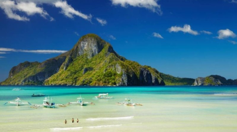 KLUSĀ OKEĀNA DĀRGUMU LĀDE – FILIPĪNAS AR JAUNO GADU HONKONGĀ